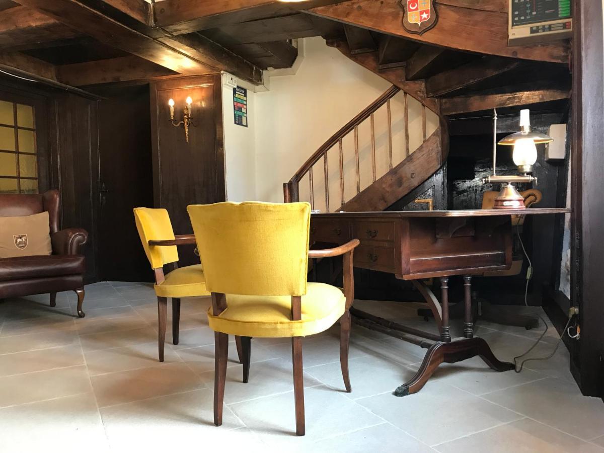 Hotel D'Artiste Pierrefontaine-les-Varans Esterno foto