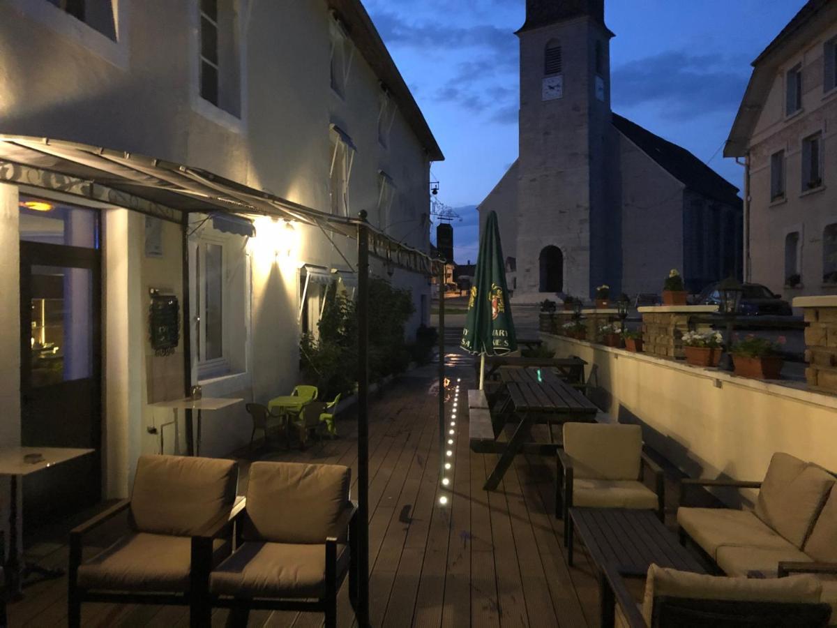 Hotel D'Artiste Pierrefontaine-les-Varans Esterno foto
