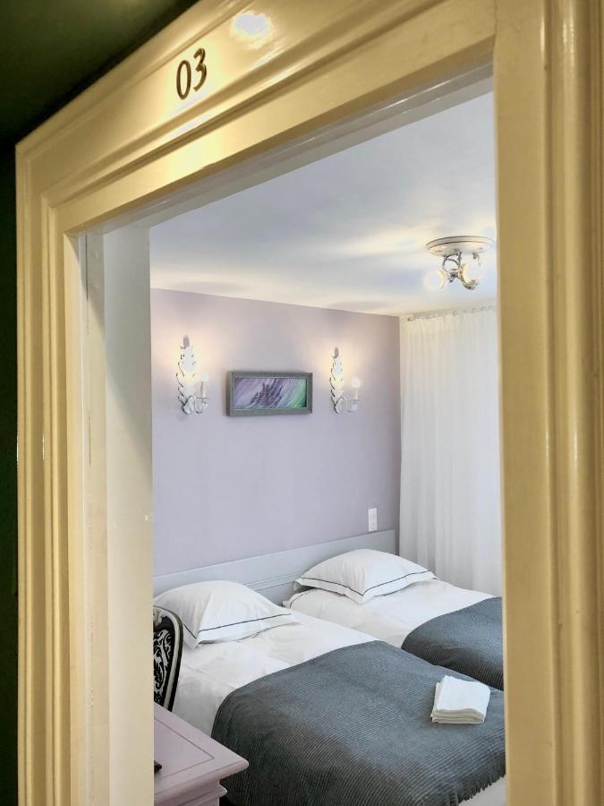 Hotel D'Artiste Pierrefontaine-les-Varans Esterno foto